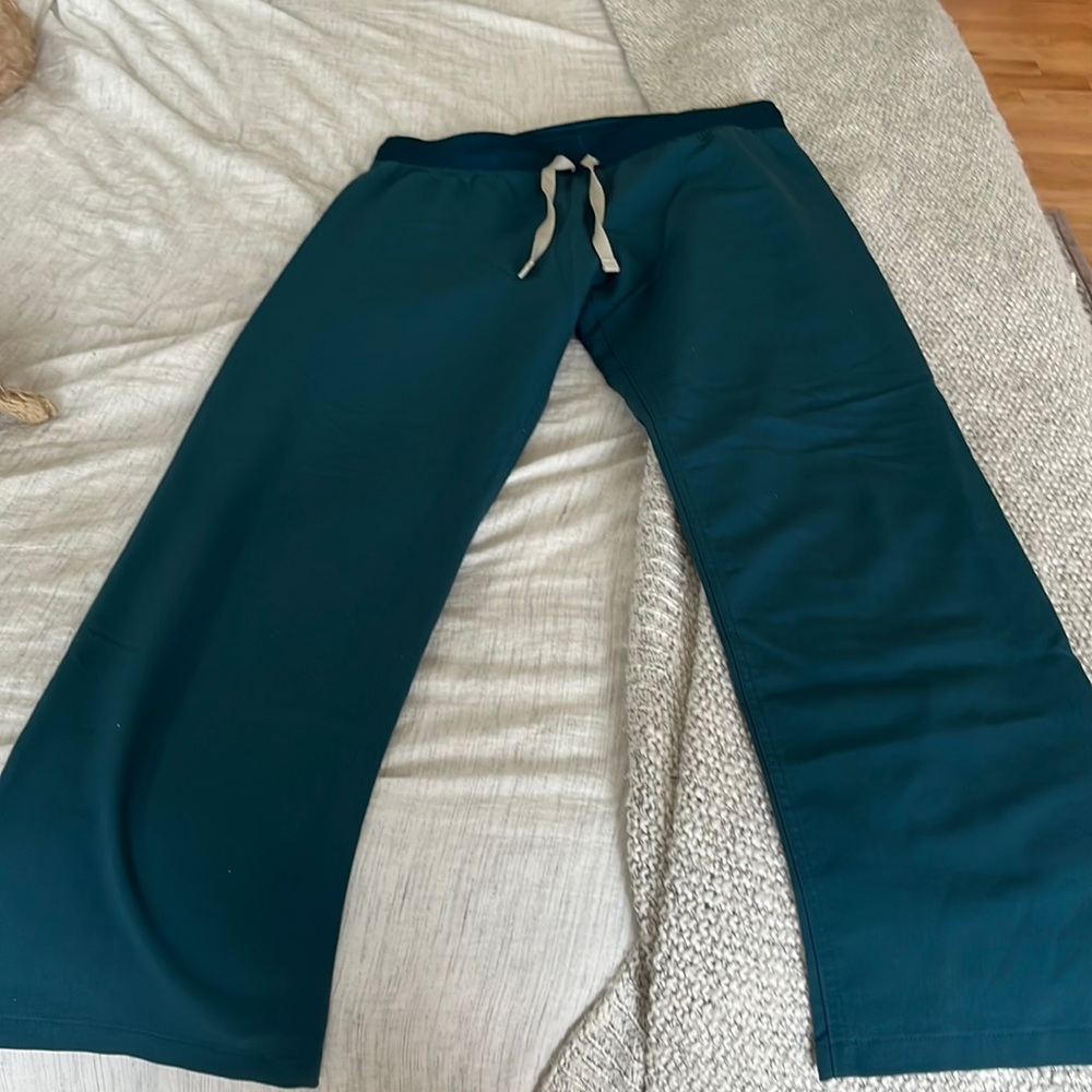 Figs scrub pants